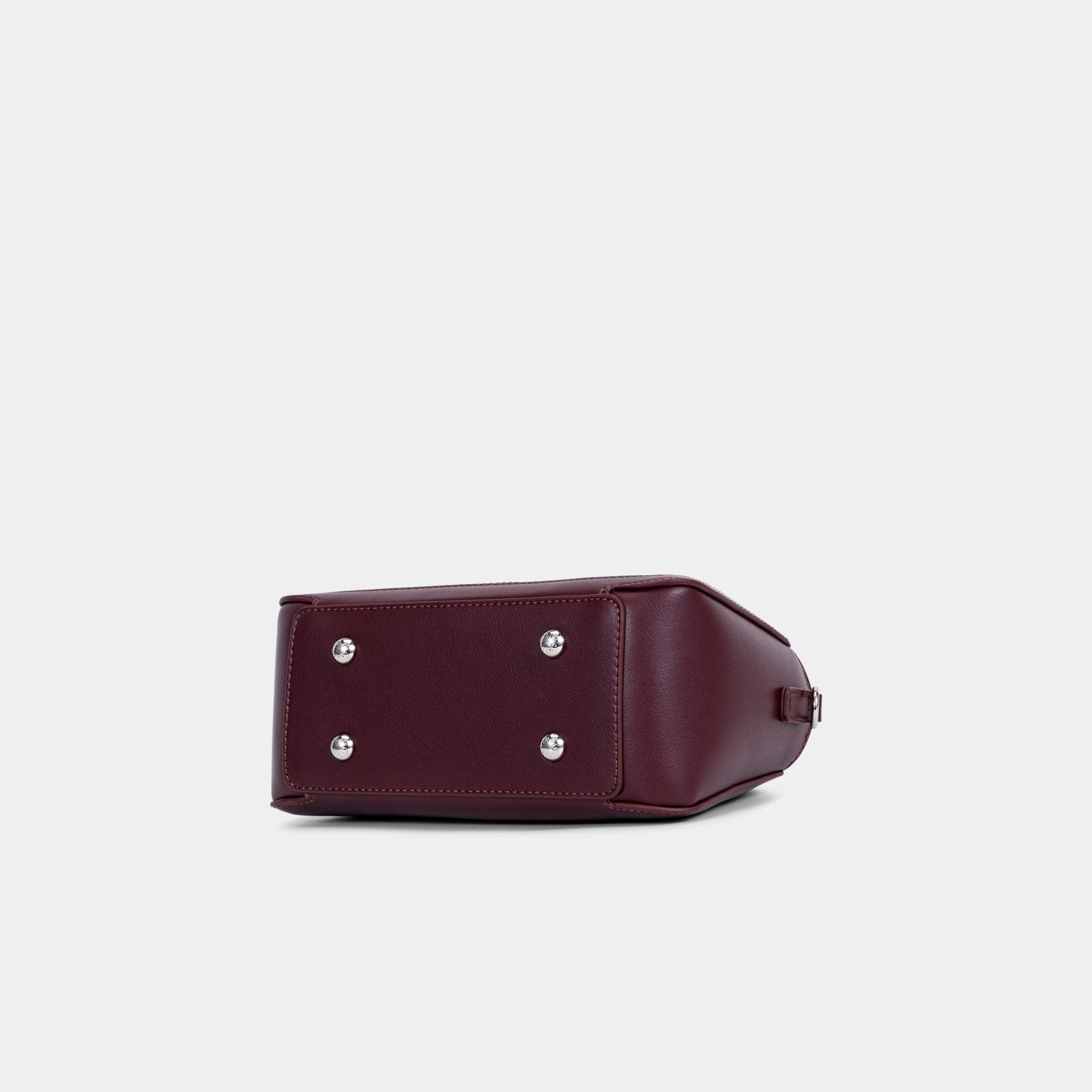 شنطة يد B - كريسبيلا صارت بيلاس - Bags