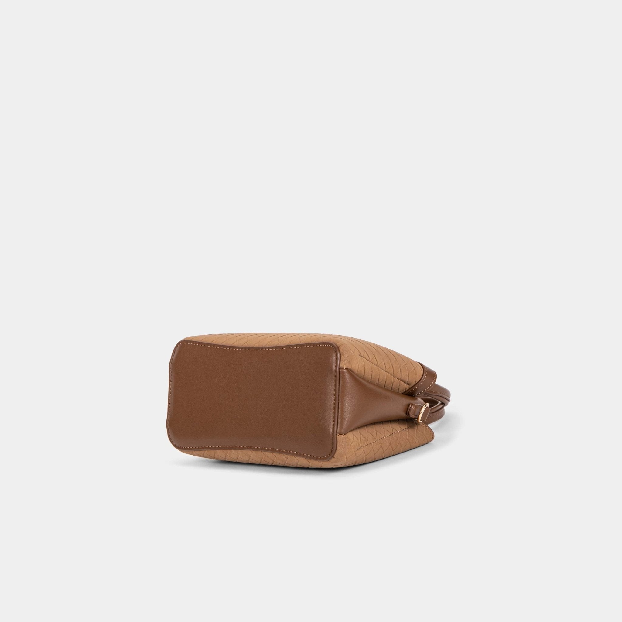 حقيبة يد B - كريسبيلا صارت بيلاس - Bags