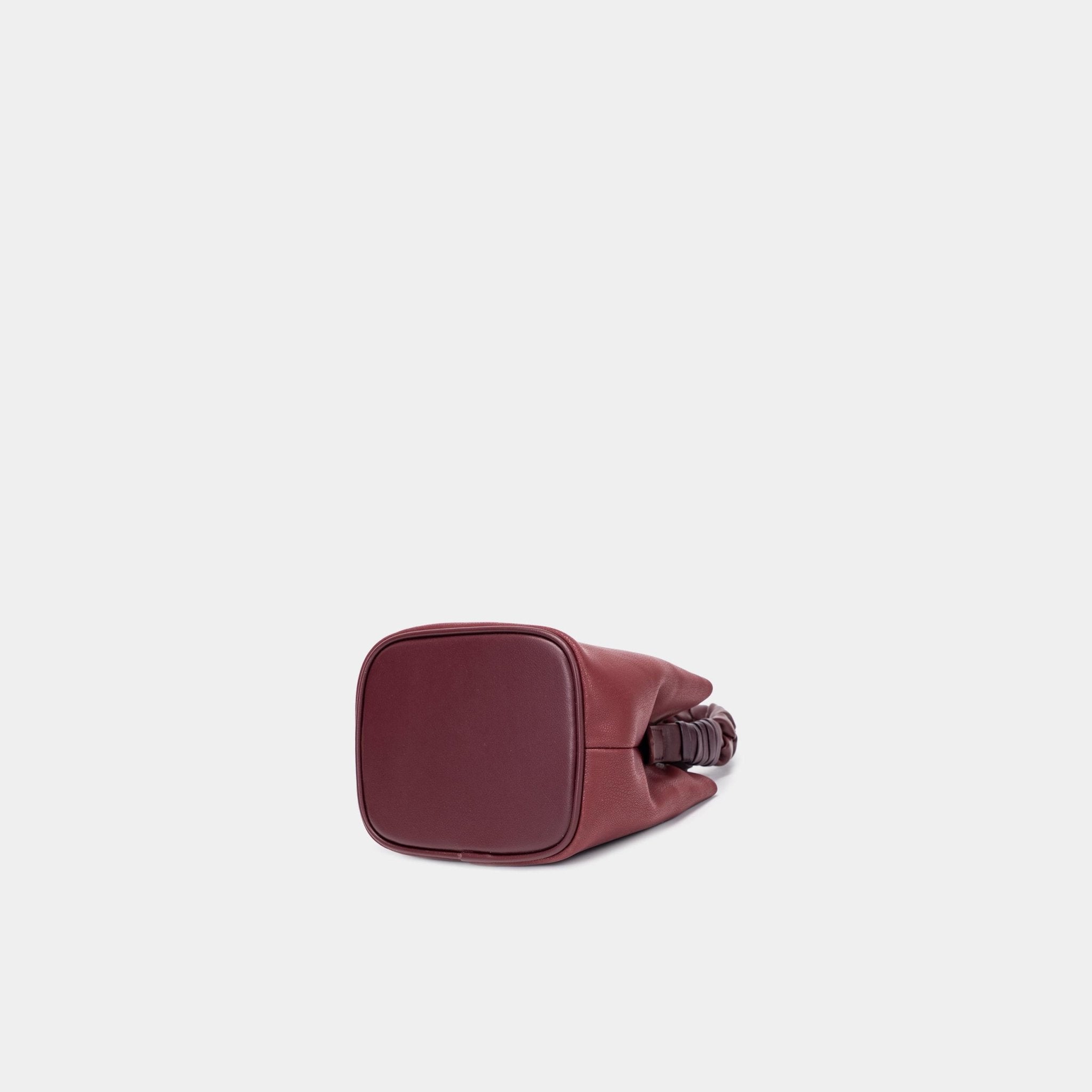حقيبة يد B - كريسبيلا صارت بيلاس - Bags