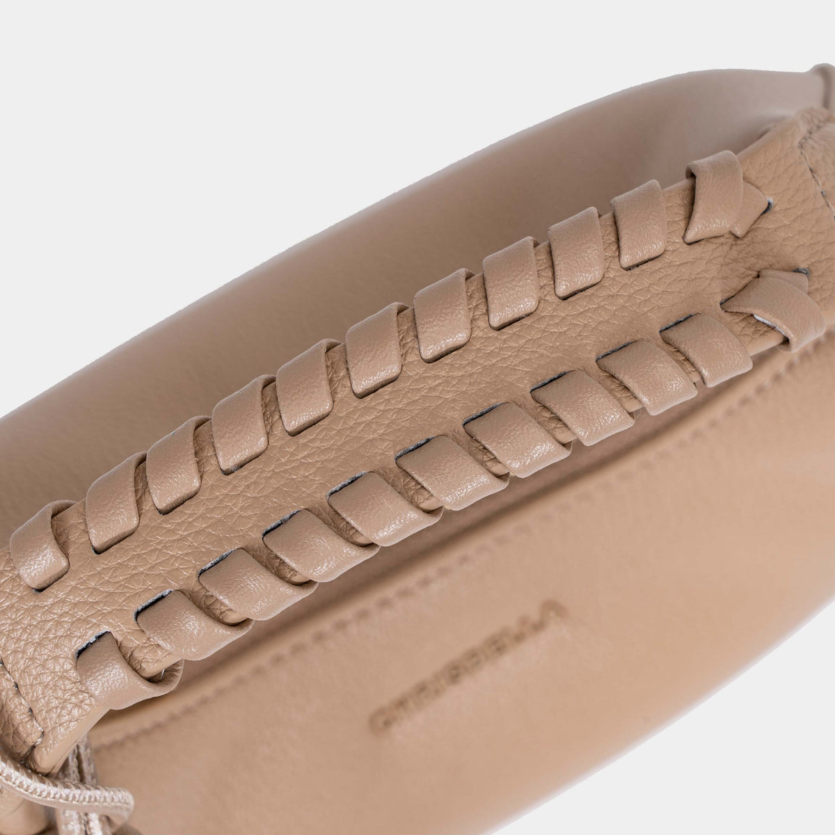 حقيبة يد B - كريسبيلا صارت بيلاس - Handbag