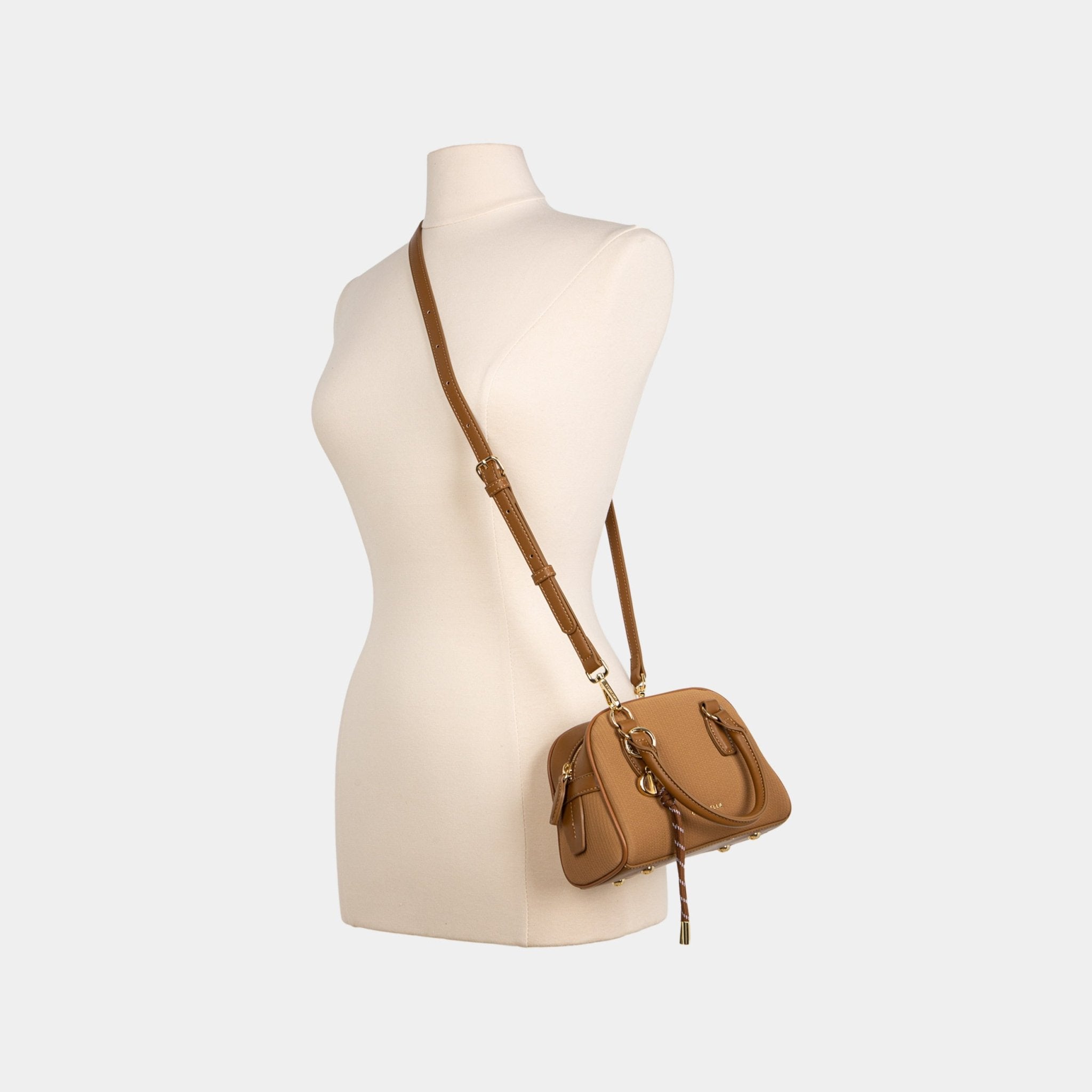 حقيبة يد B - كريسبيلا صارت بيلاس - Bags